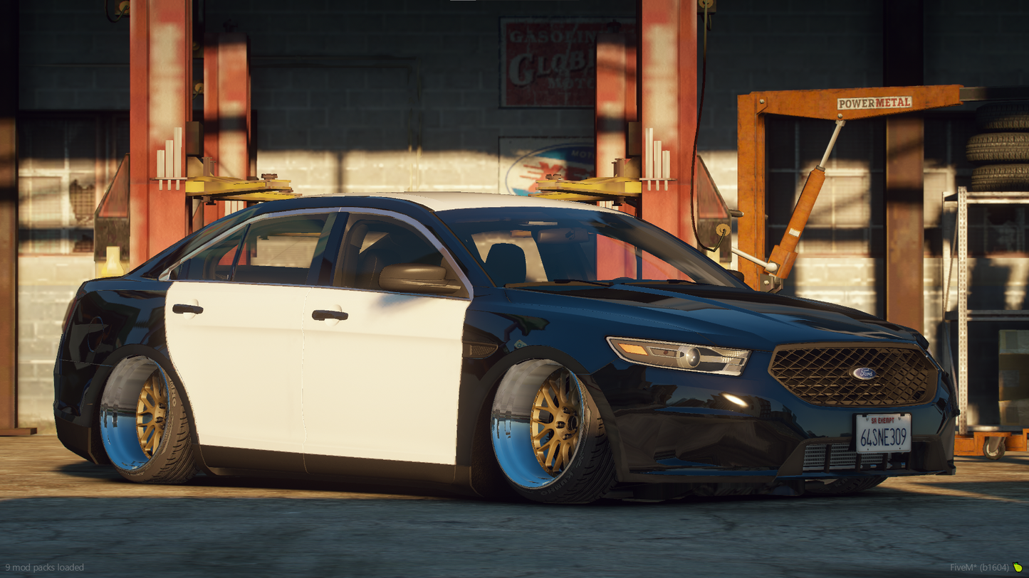2018 Generic Slammed Police Car